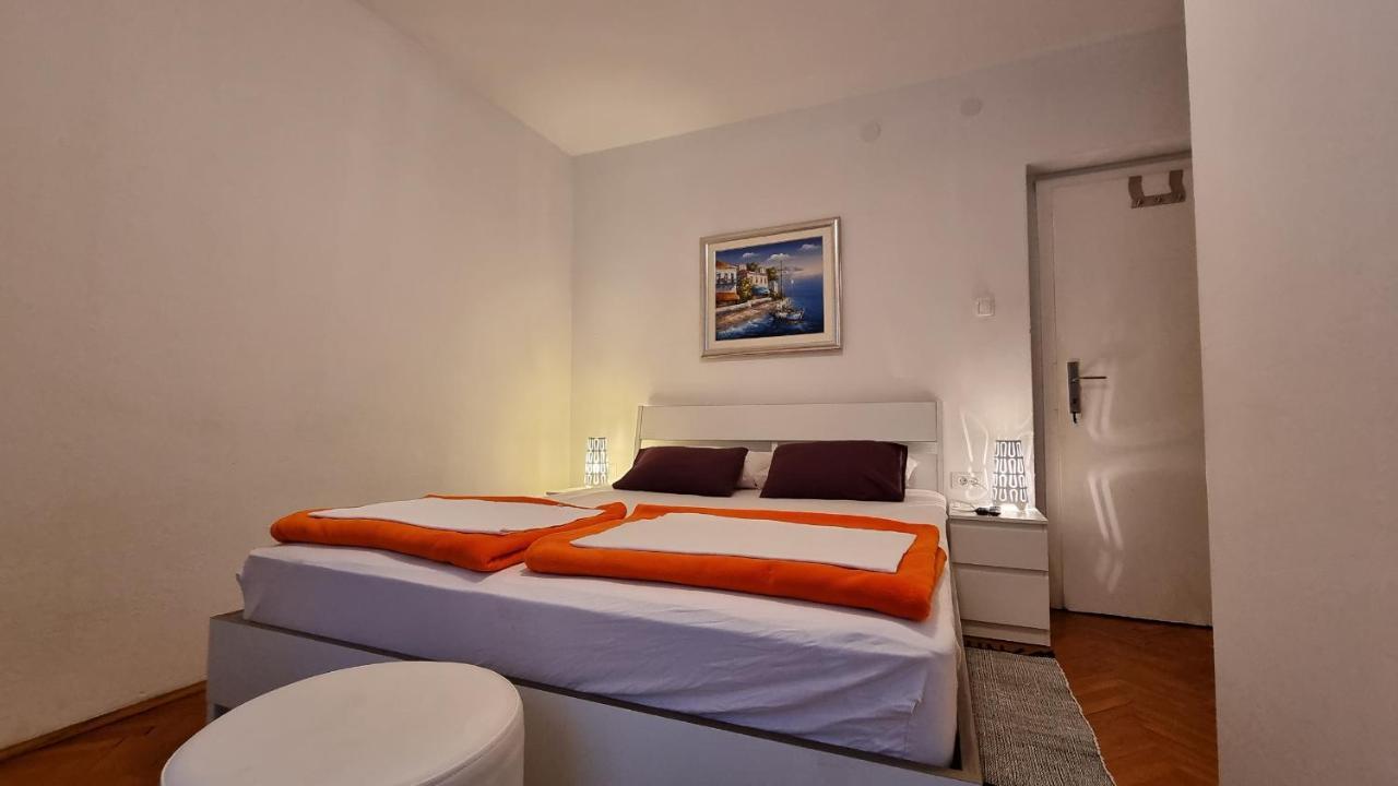 Vukosav Family Apartments And Rooms Dubrovnik Exterior photo