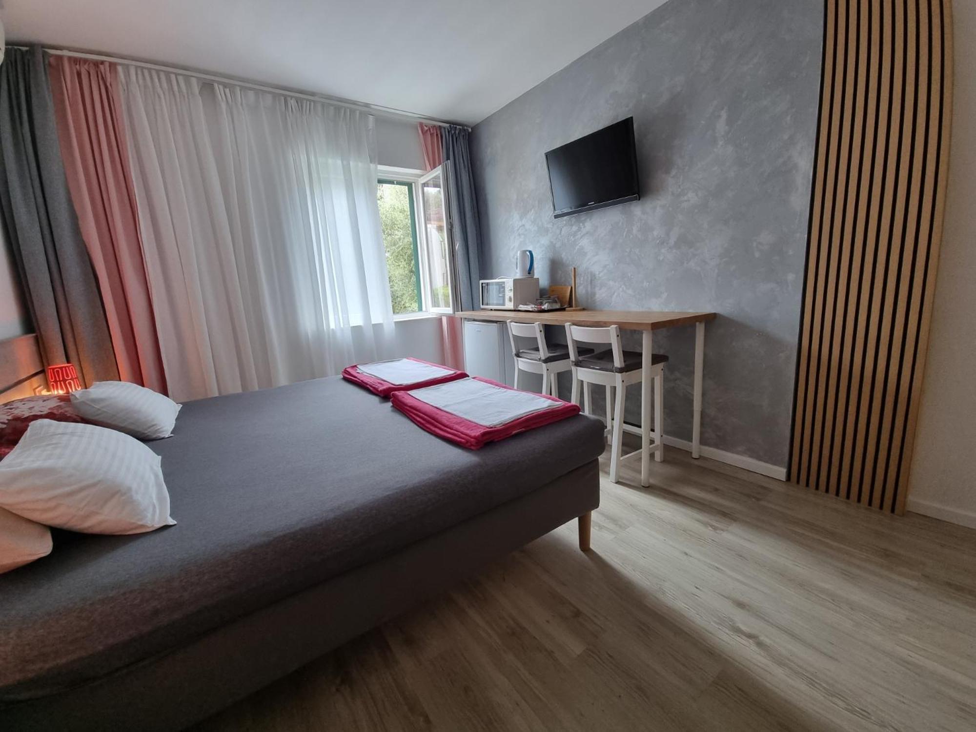 Vukosav Family Apartments And Rooms Dubrovnik Exterior photo